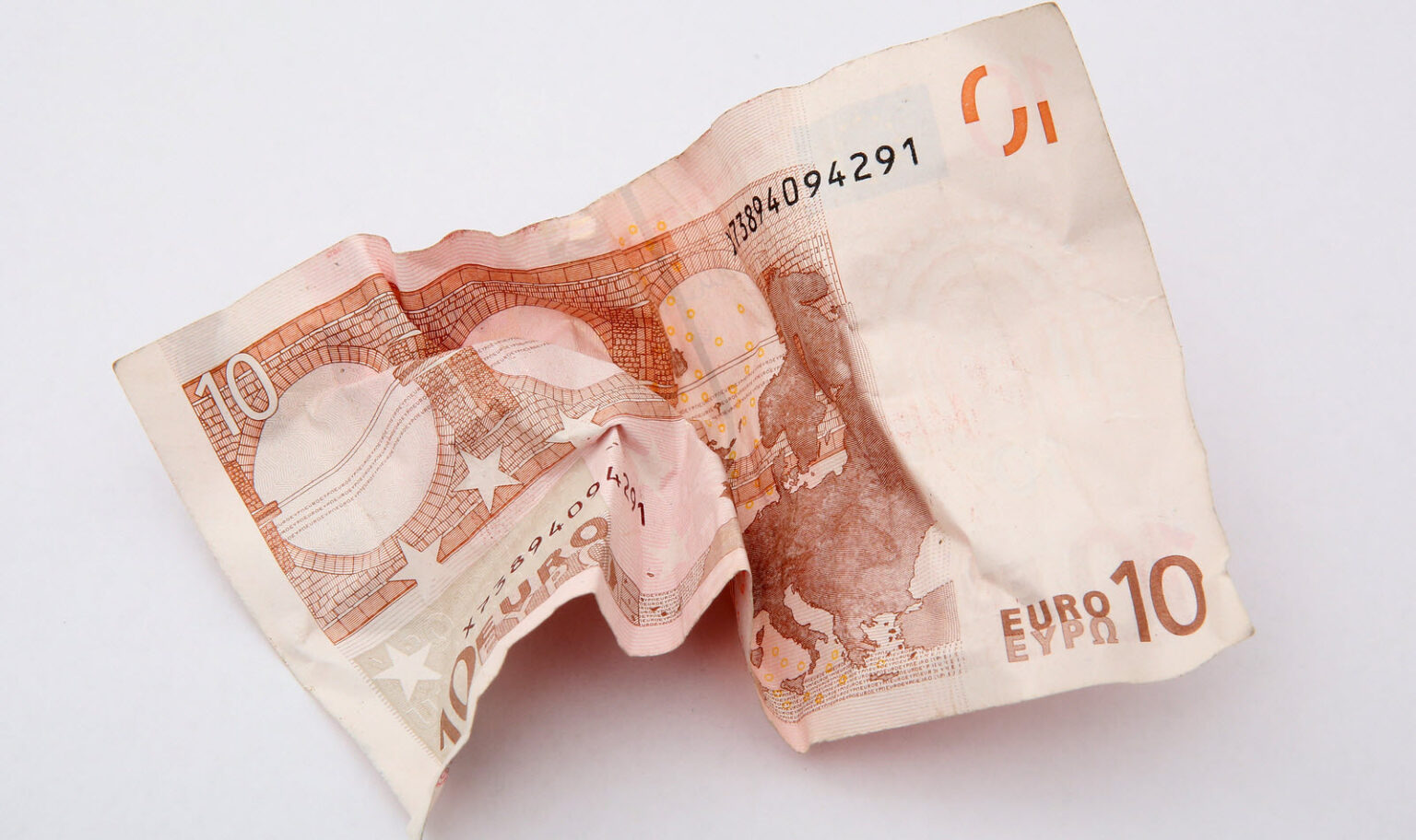 Πώς να Ξεκινήσω το Στοίχημα με Λίγα Χρήματα 10ευρω-στοιχημα-χρηματα